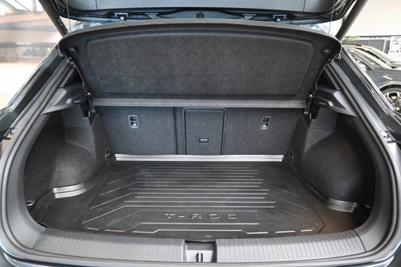 Volkswagen T-Roc - Afbeelding 16 van 30