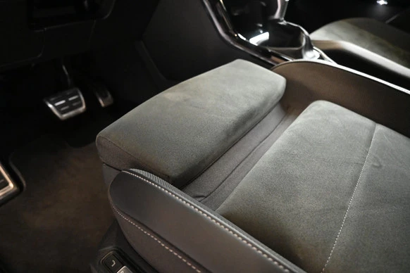 Volkswagen T-Roc - Afbeelding 26 van 30