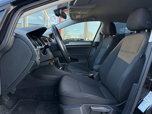 Volkswagen Golf - Afbeelding 3 van 30