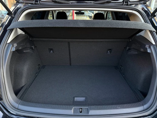 Volkswagen Golf - Afbeelding 9 van 30