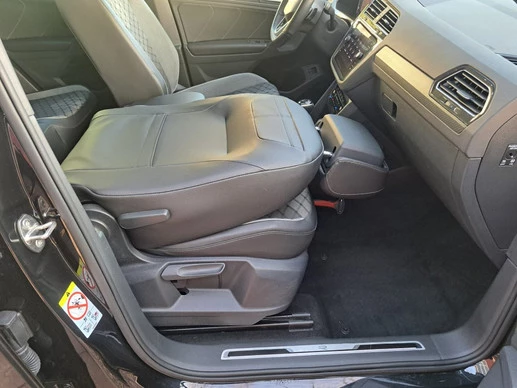 Volkswagen Tiguan - Afbeelding 11 van 30