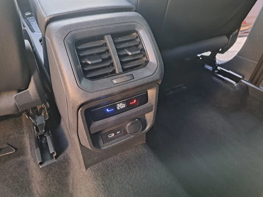 Volkswagen Tiguan - Afbeelding 24 van 30