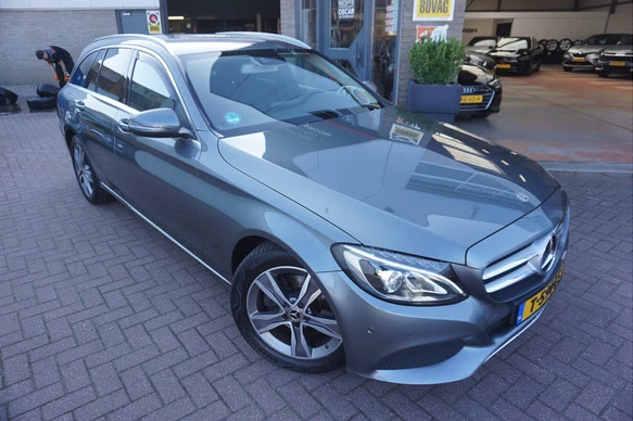Mercedes-Benz C-Klasse - Afbeelding 1 van 21