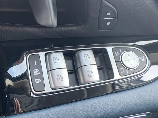 Voyah Free - Afbeelding 13 van 30