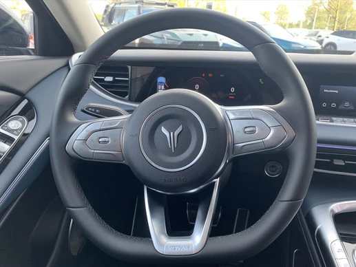 Voyah Free - Afbeelding 14 van 30