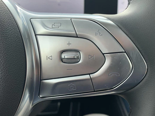 Voyah Free - Afbeelding 16 van 30