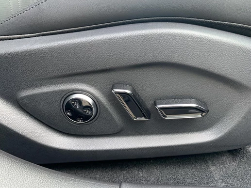 Voyah Free - Afbeelding 26 van 30