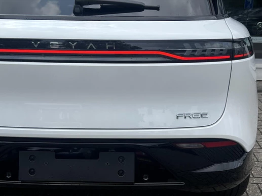 Voyah Free - Afbeelding 16 van 30