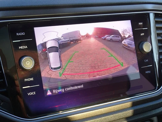 Volkswagen T-Roc - Afbeelding 11 van 30