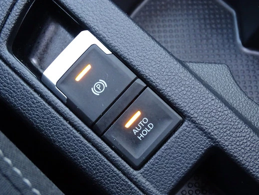 Volkswagen T-Roc - Afbeelding 17 van 30