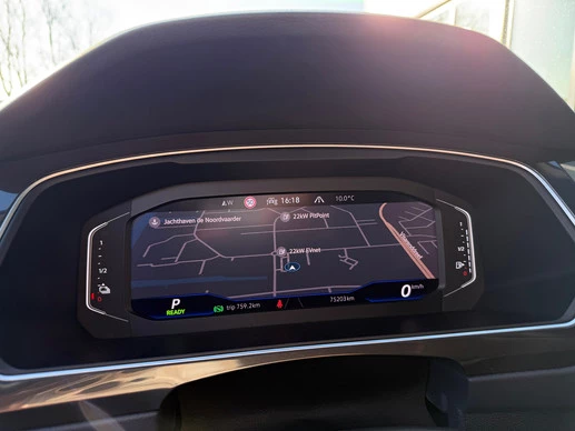 Volkswagen Tiguan - Afbeelding 16 van 22