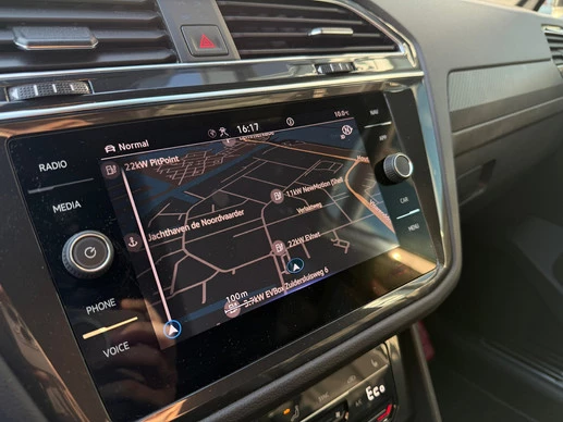 Volkswagen Tiguan - Afbeelding 18 van 22