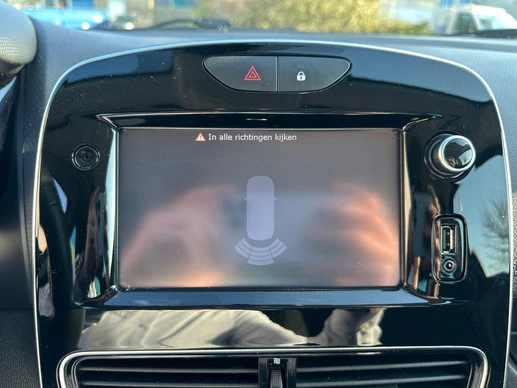 Renault Clio - Afbeelding 25 van 30