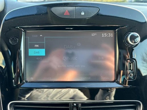 Renault Clio - Afbeelding 27 van 30