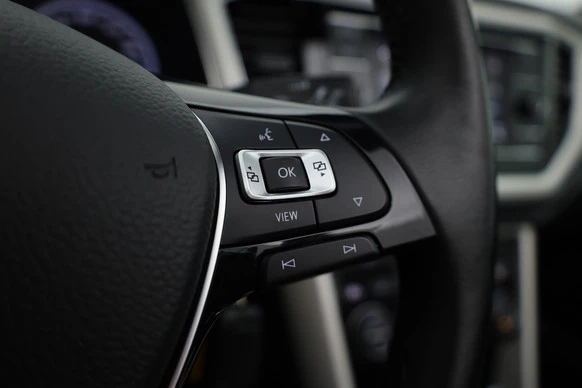 Volkswagen T-Roc - Afbeelding 14 van 30