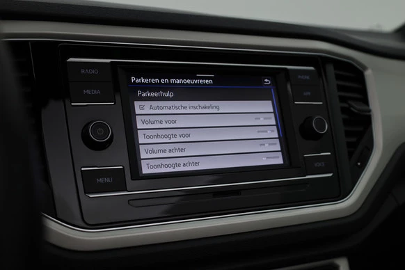 Volkswagen T-Roc - Afbeelding 19 van 30