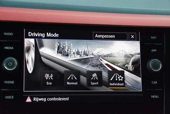 Volkswagen Polo - Afbeelding 25 van 30