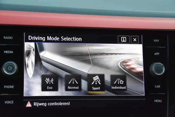 Volkswagen Polo - Afbeelding 27 van 30