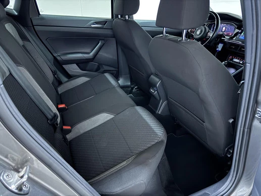Volkswagen Polo - Afbeelding 24 van 30