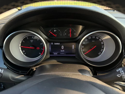 Opel Astra - Afbeelding 13 van 29