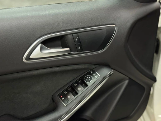 Mercedes-Benz A-Klasse - Afbeelding 12 van 25