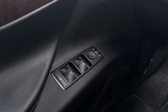 Tesla Model X - Afbeelding 20 van 30