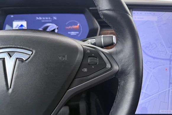 Tesla Model X - Afbeelding 22 van 30