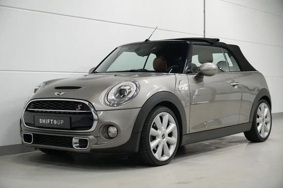 MINI Cooper S Cabrio - Afbeelding 27 van 30