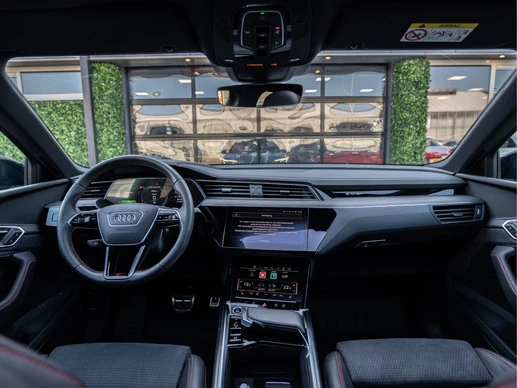 Audi Q8 Sportback e-tron - Afbeelding 25 van 30