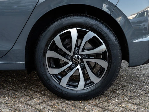 Volkswagen Golf - Afbeelding 12 van 30