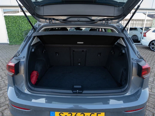 Volkswagen Golf - Afbeelding 13 van 30