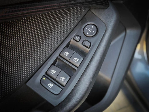 BMW 1 Serie - Afbeelding 19 van 30