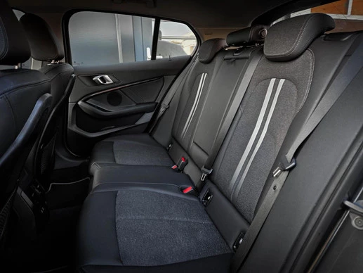 BMW 1 Serie - Afbeelding 25 van 30