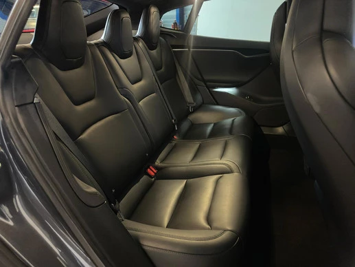 Tesla Model S - Afbeelding 12 van 30