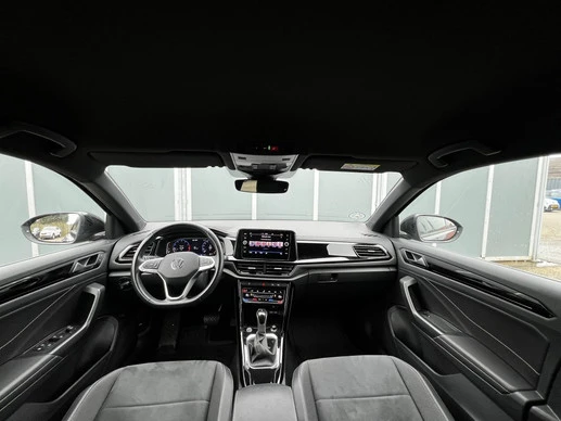 Volkswagen T-Roc - Afbeelding 8 van 30