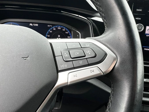 Volkswagen T-Roc - Afbeelding 13 van 30