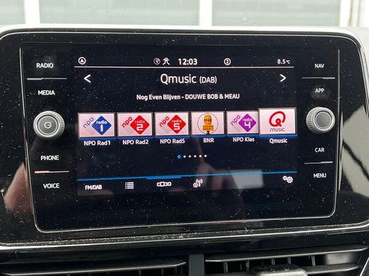 Volkswagen T-Roc - Afbeelding 15 van 30