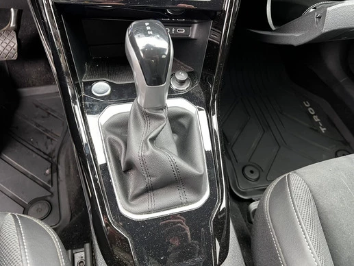 Volkswagen T-Roc - Afbeelding 22 van 30