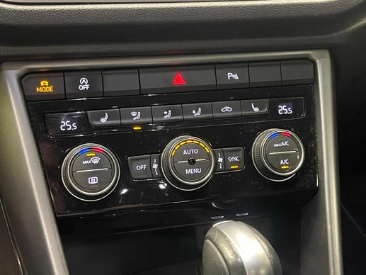 Volkswagen T-Roc - Afbeelding 14 van 17