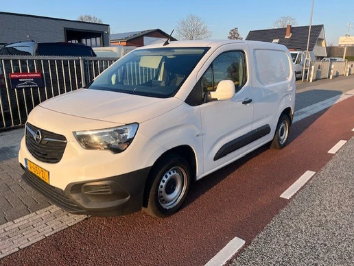 Opel Combo - Afbeelding 1 van 13