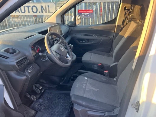 Opel Combo - Afbeelding 11 van 13