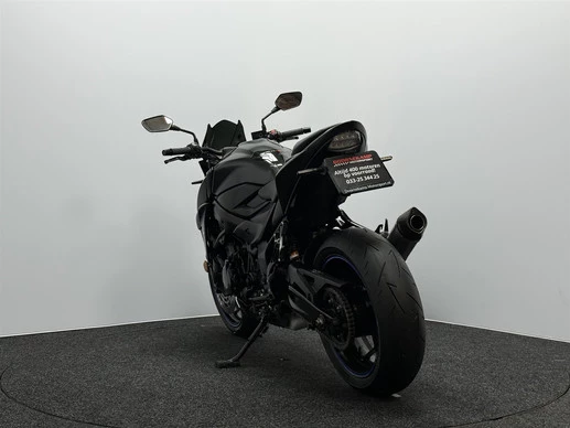Suzuki GSX - Afbeelding 12 van 19