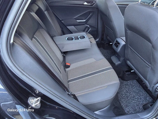 Volkswagen T-Roc - Afbeelding 15 van 18