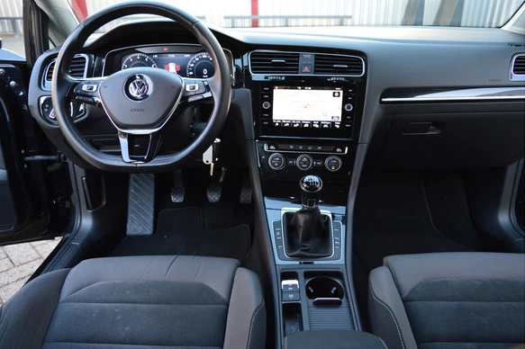 Volkswagen Golf - Afbeelding 3 van 30