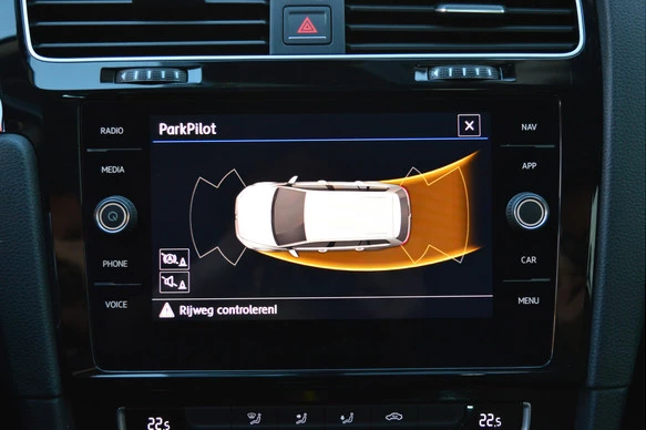 Volkswagen Golf - Afbeelding 14 van 30