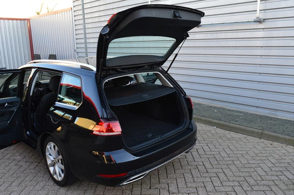 Volkswagen Golf - Afbeelding 26 van 30