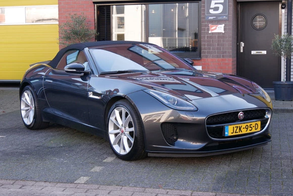 Jaguar F-Type - Afbeelding 10 van 24