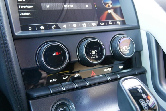 Jaguar F-Type - Afbeelding 22 van 24