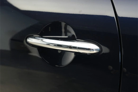 MINI Cooper Cabrio - Afbeelding 17 van 30