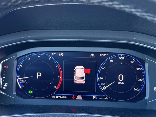 Volkswagen T-Roc - Afbeelding 20 van 30